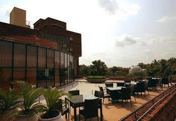 Hotel The Ffort Raichak. Kalkutta Exterior foto